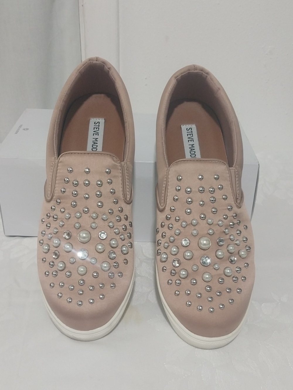 Steve Madden Pink Pearl & Stud Slip-On Mules